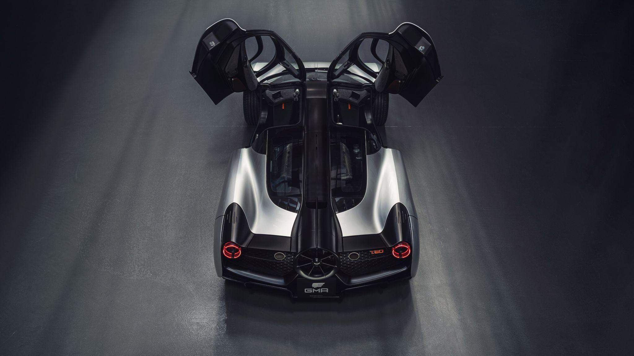 Gordon Murray Automotive T.50 का पिछला हिस्सा और केंद्रीय पंखा